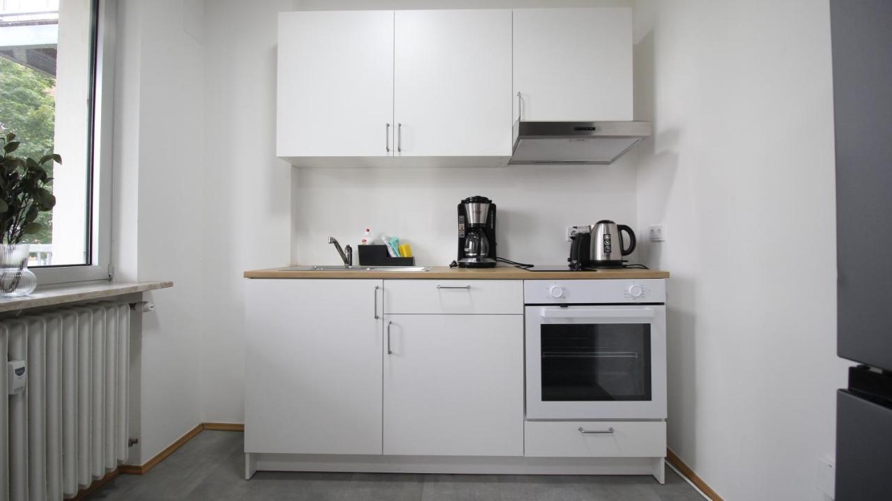 Apartmenthaus Kitzingen - Grosszuegige Wohnungen Fuer Je 6 Personen Mit Balkon Luaran gambar